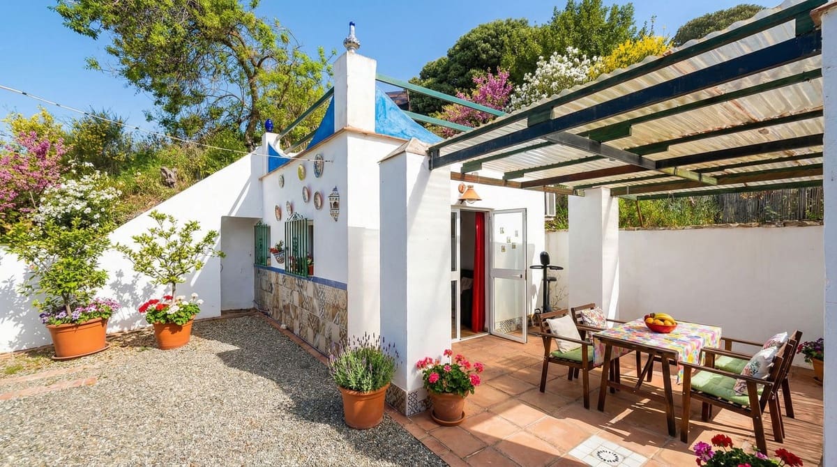 5 slaapkamer Finca/Landhuis te koop in Villanueva de la Concepcion met zwembad - € 445.000 (Ref: 9123599)