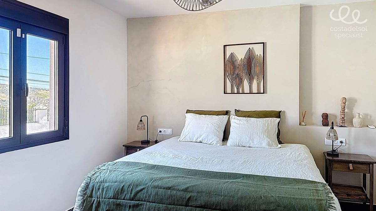 Finca/Casa Rural de 7 habitaciones en Periana en venta con piscina garaje - 749.000 € (Ref: 9138408)