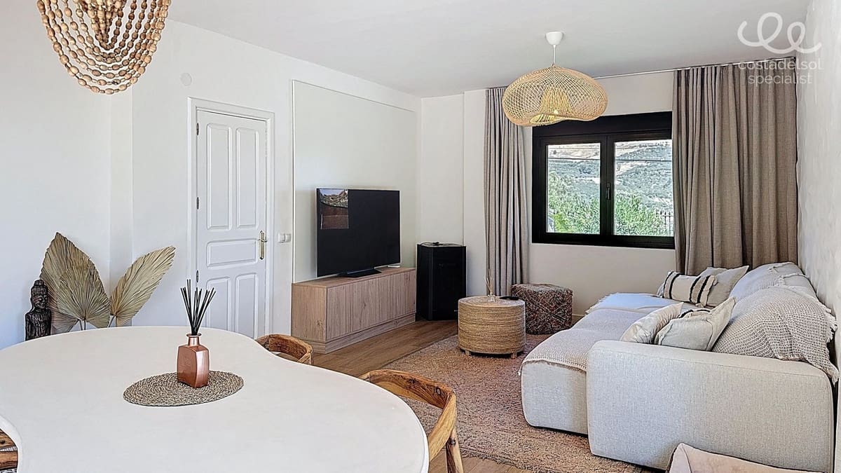 Finca/Casa Rural de 7 habitaciones en Periana en venta con piscina garaje - 749.000 € (Ref: 9138408)