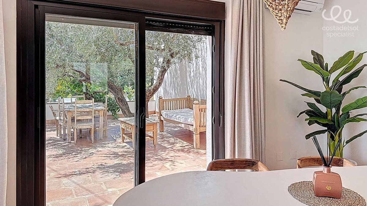 Finca/Casa Rural de 7 habitaciones en Periana en venta con piscina garaje - 749.000 € (Ref: 9138408)