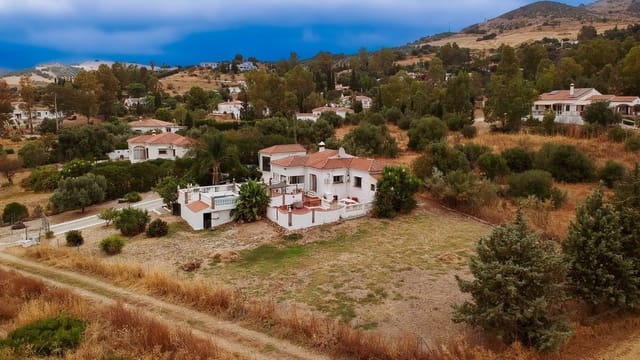 3 soverom Finca/Herregård til salgs i Almogía - € 329 000 (Ref: 9142548)