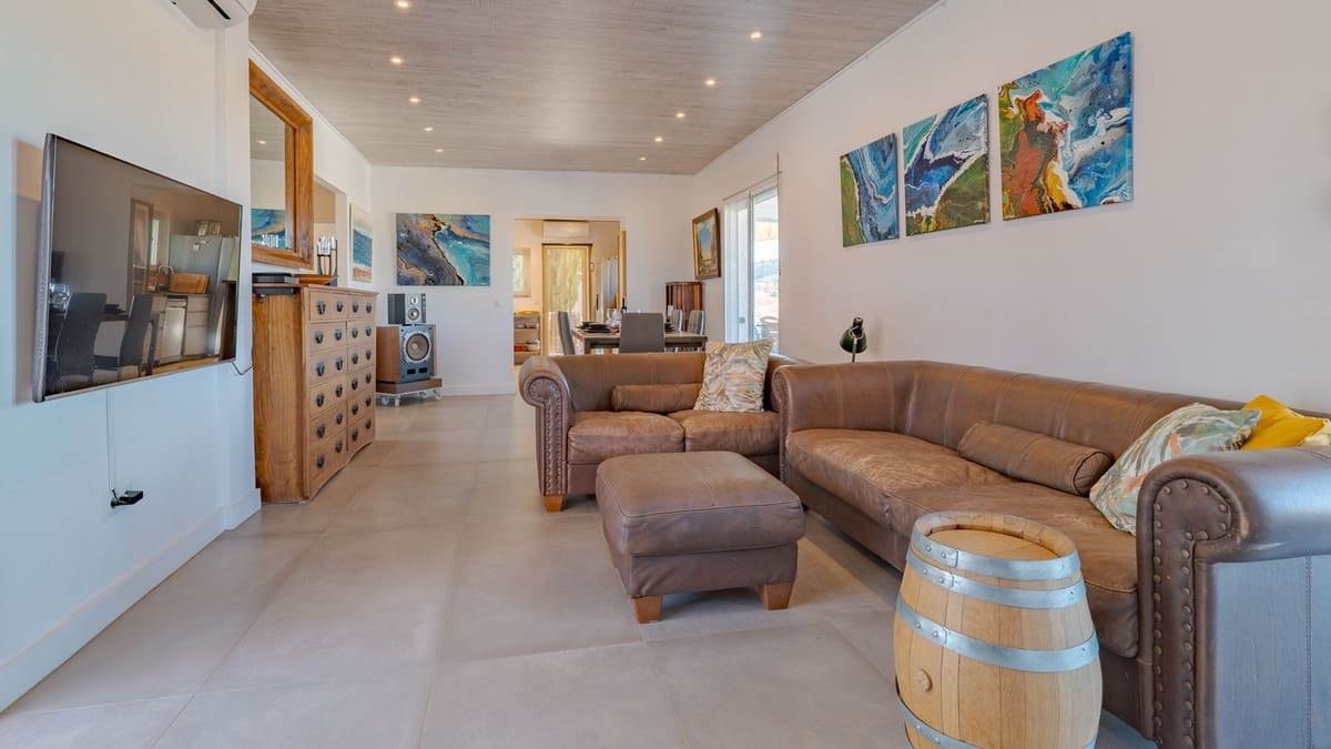 3 soverom Villa til salgs i Almogia med svømmebasseng garasje - € 450 000 (Ref: 9189002)