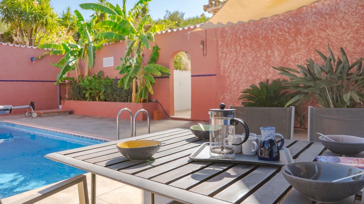 3 soverom Villa til salgs i Almogia med svømmebasseng garasje - € 450 000 (Ref: 9189002)