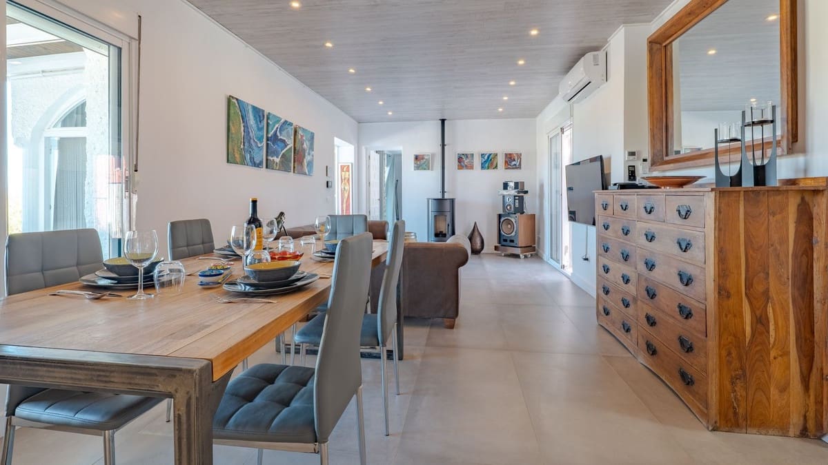 3 soverom Villa til salgs i Almogia med svømmebasseng garasje - € 450 000 (Ref: 9189002)