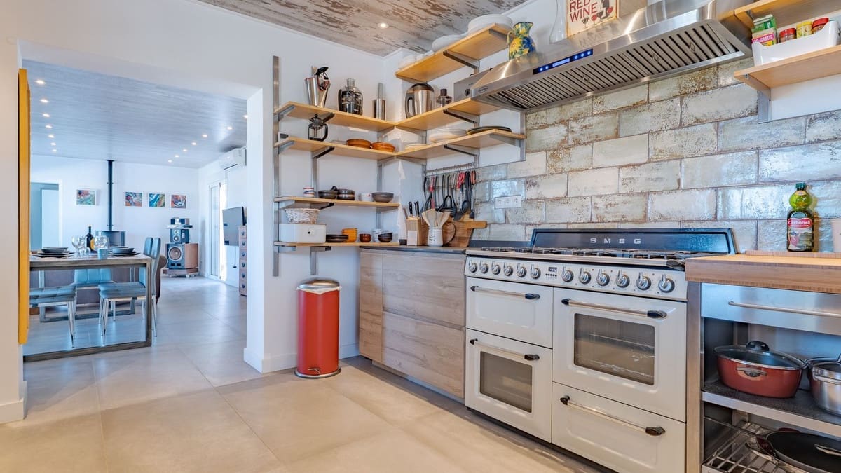 3 soverom Villa til salgs i Almogia med svømmebasseng garasje - € 450 000 (Ref: 9189002)