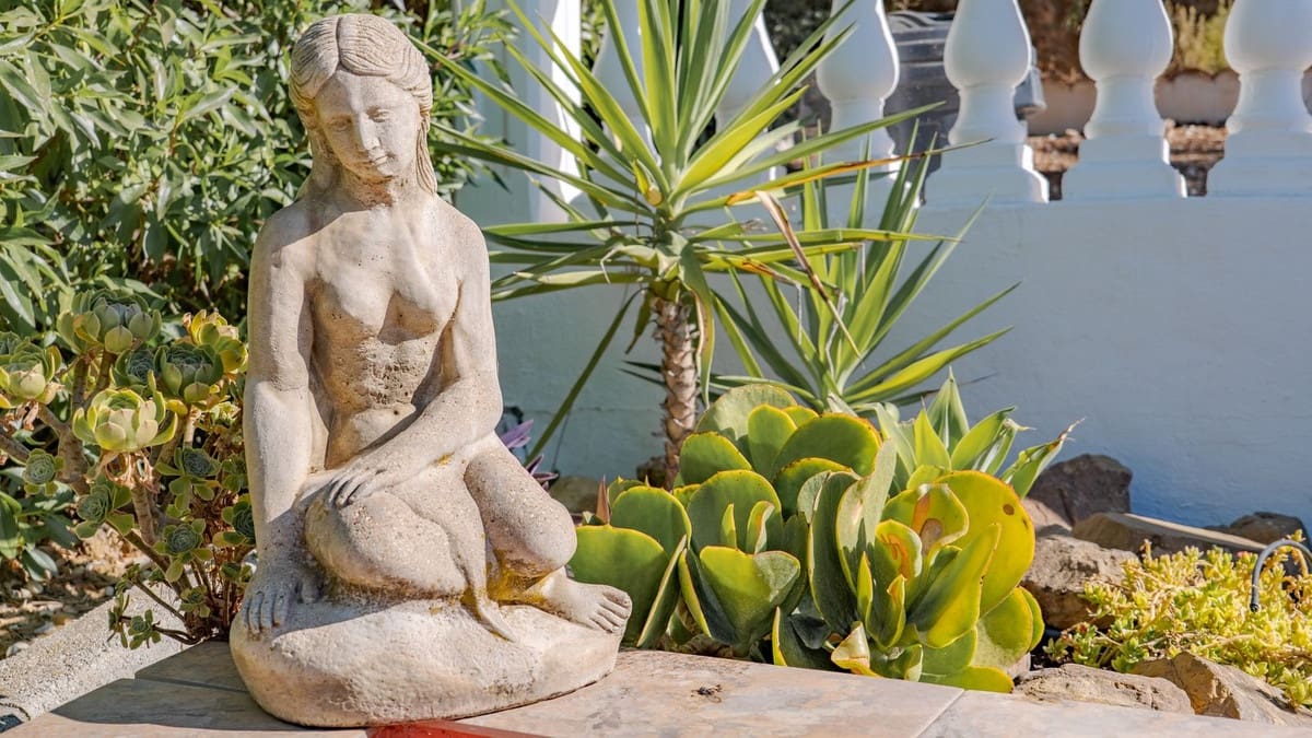 3 soverom Villa til salgs i Almogia med svømmebasseng garasje - € 450 000 (Ref: 9189002)