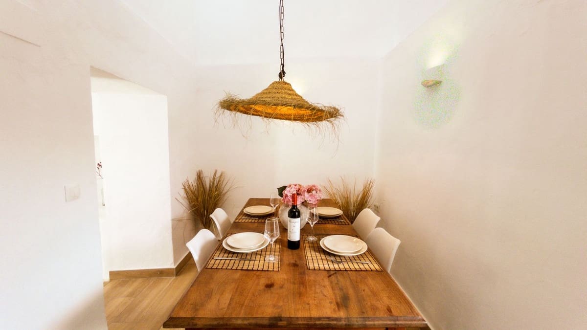 2 chambre Maison de Ville à vendre à Guaro - 219 000 € (Ref: 9245780)