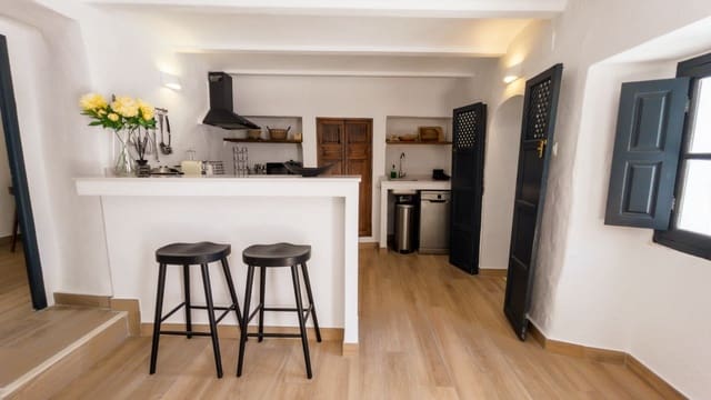 2 quarto Casa em Banda para venda em Guaro - 219 000 € (Ref: 9245780)