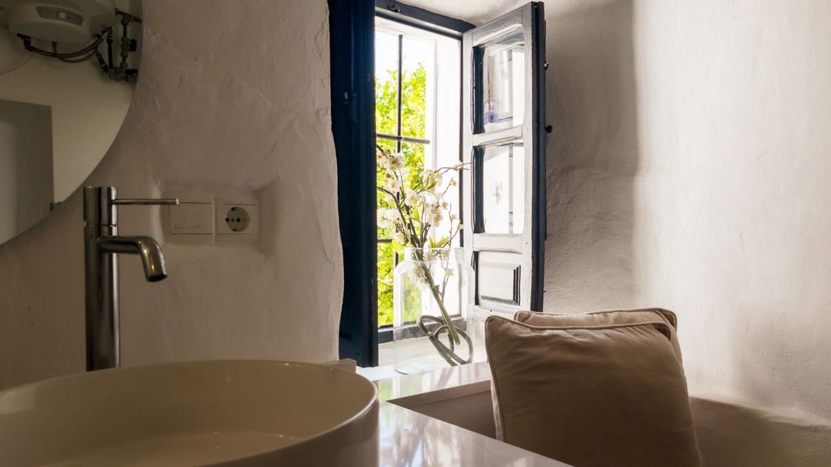 2 bedroom Townhouse for sale in Guaro - € 219,000 (Ref: 9245780)