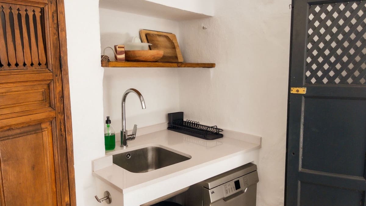 2 bedroom Townhouse for sale in Guaro - € 219,000 (Ref: 9245780)