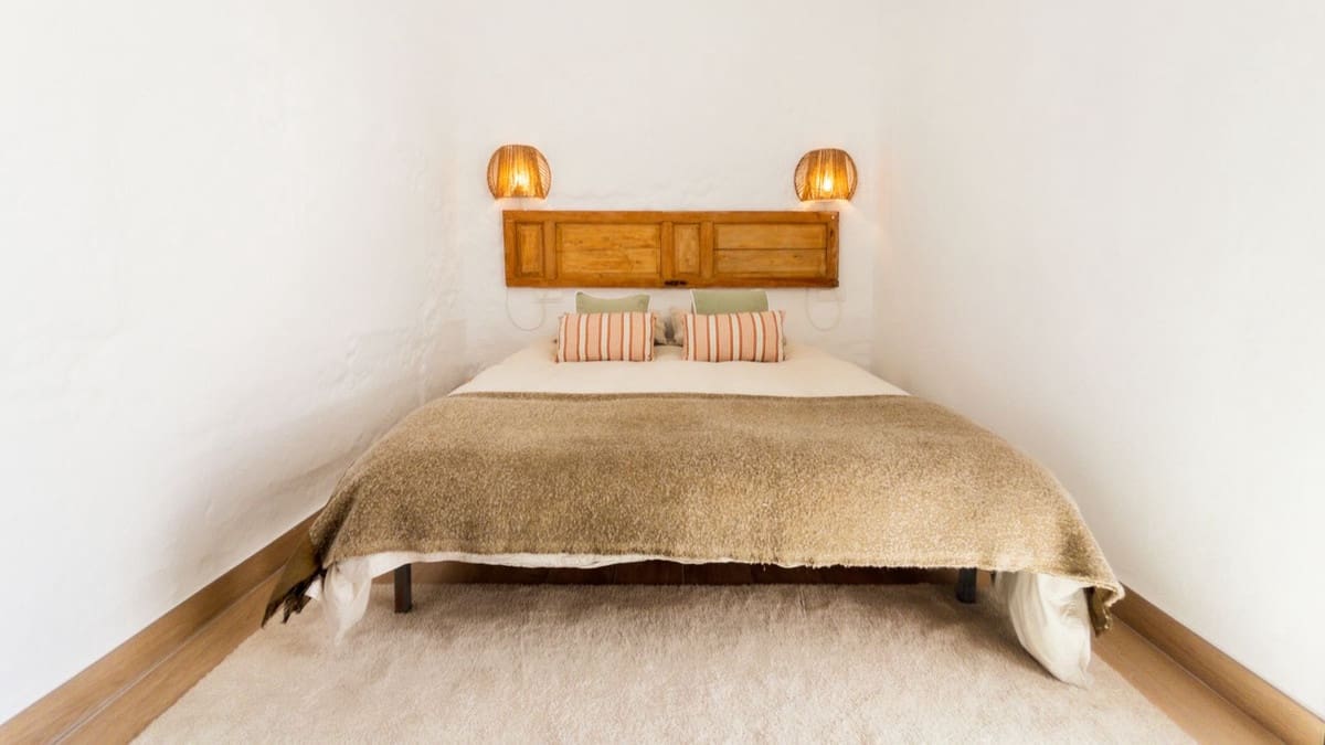 2 bedroom Townhouse for sale in Guaro - € 219,000 (Ref: 9245780)