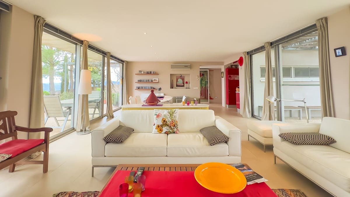 6 soverom Finca/Herregård til salgs i Riogordo med svømmebasseng garasje - € 1 200 000 (Ref: 9249388)