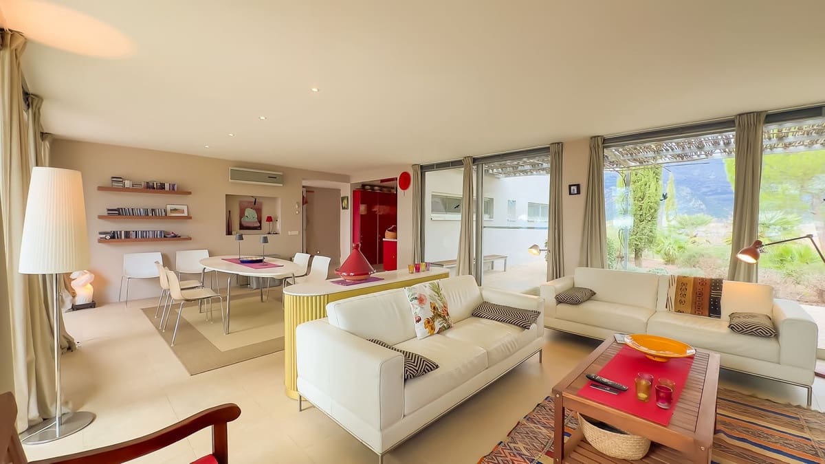 6 soverom Finca/Herregård til salgs i Riogordo med svømmebasseng garasje - € 1 200 000 (Ref: 9249388)