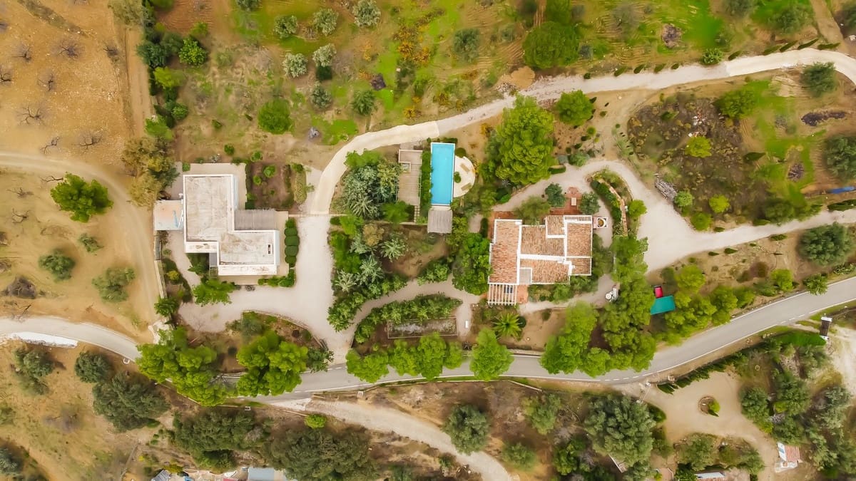 6 soverom Finca/Herregård til salgs i Riogordo med svømmebasseng garasje - € 1 200 000 (Ref: 9249388)