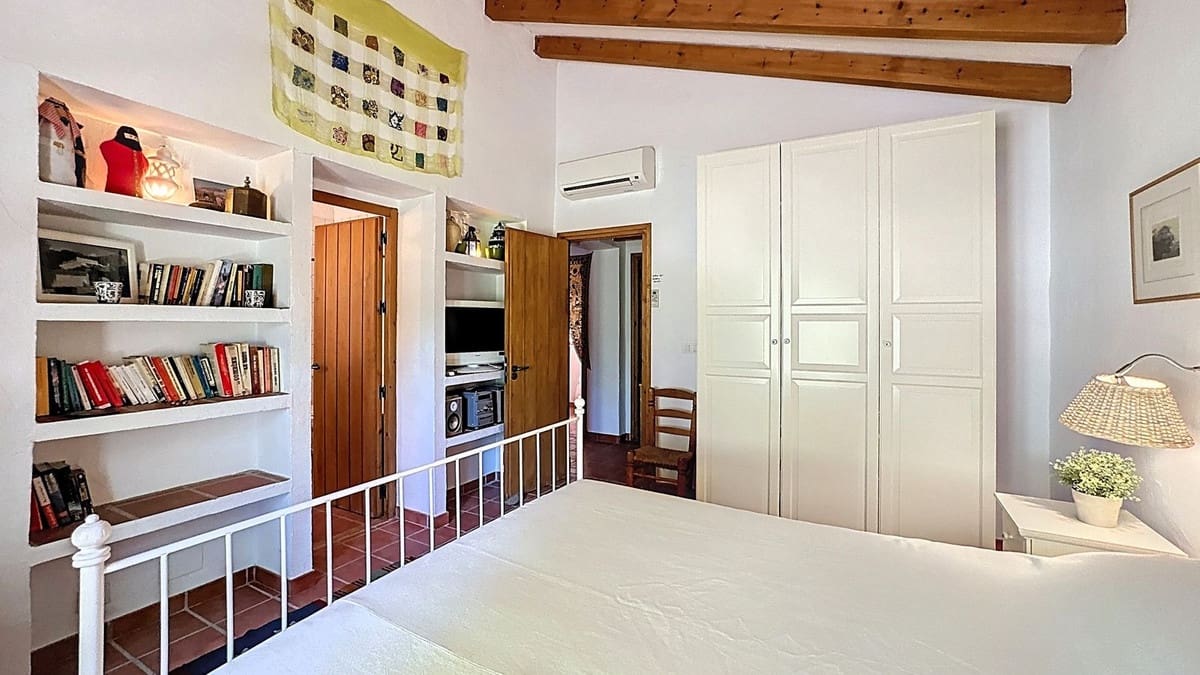 6 soverom Finca/Herregård til salgs i Riogordo med svømmebasseng garasje - € 1 200 000 (Ref: 9249388)