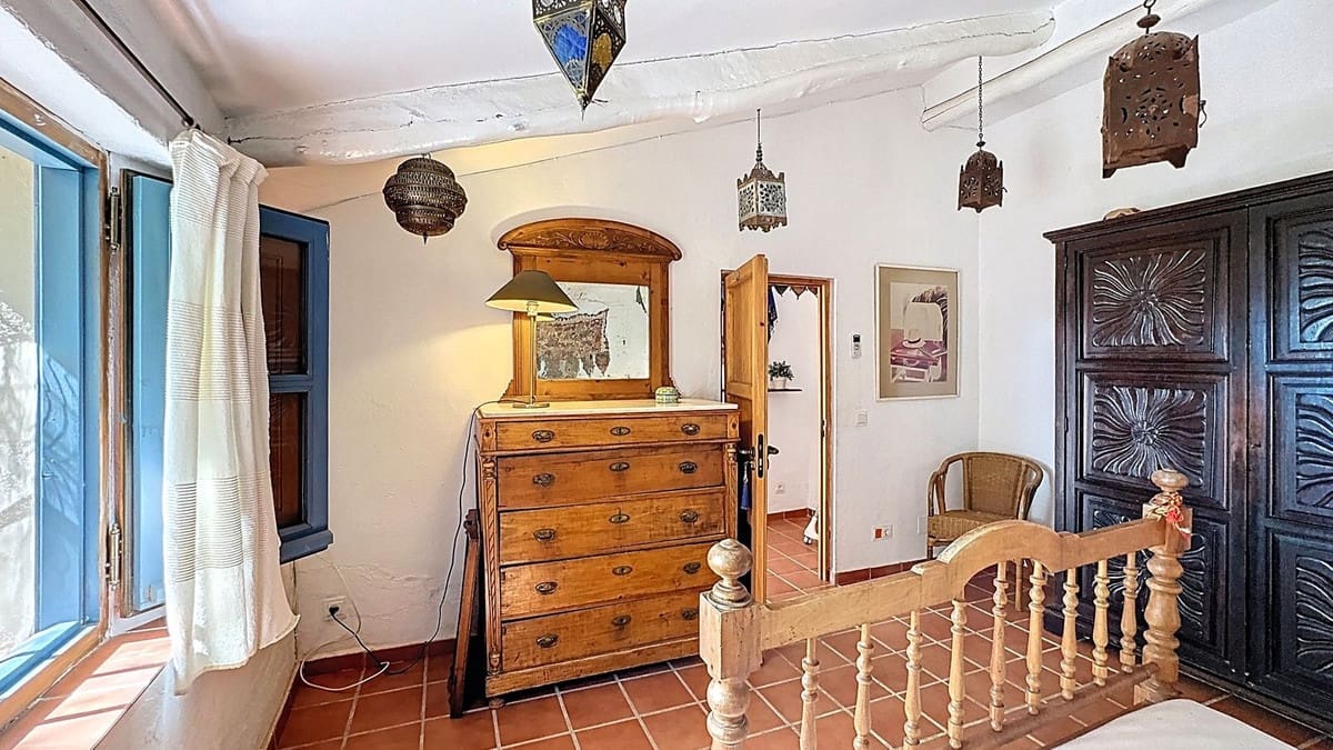 6 soverom Finca/Herregård til salgs i Riogordo med svømmebasseng garasje - € 1 200 000 (Ref: 9249388)