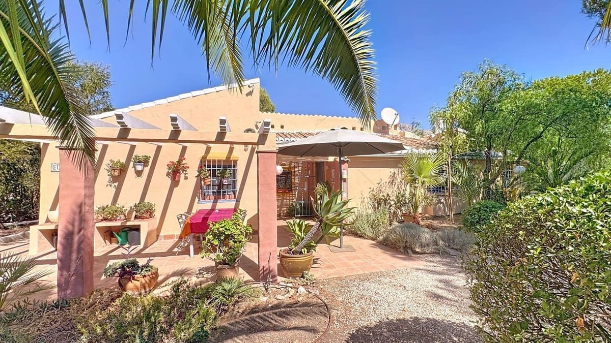 6 soverom Finca/Herregård til salgs i Riogordo med svømmebasseng garasje - € 1 200 000 (Ref: 9249388)