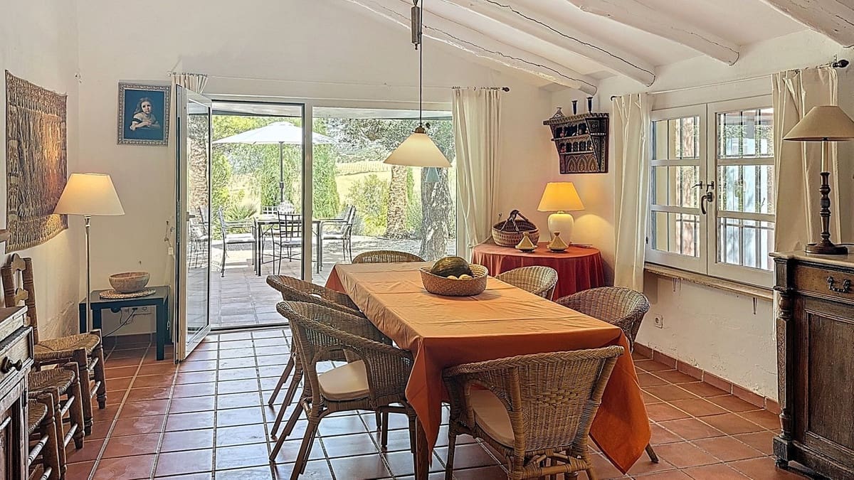 6 soverom Finca/Herregård til salgs i Riogordo med svømmebasseng garasje - € 1 200 000 (Ref: 9249388)