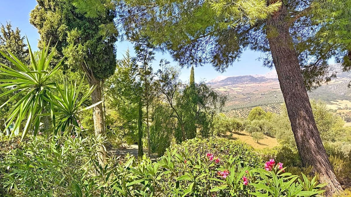 6 soverom Finca/Herregård til salgs i Riogordo med svømmebasseng garasje - € 1 200 000 (Ref: 9249388)