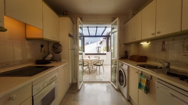 2 soverom Leilighet til salgs i Bel-Air, Estepona med svømmebasseng garasje - € 360 000 (Ref: 9263157)