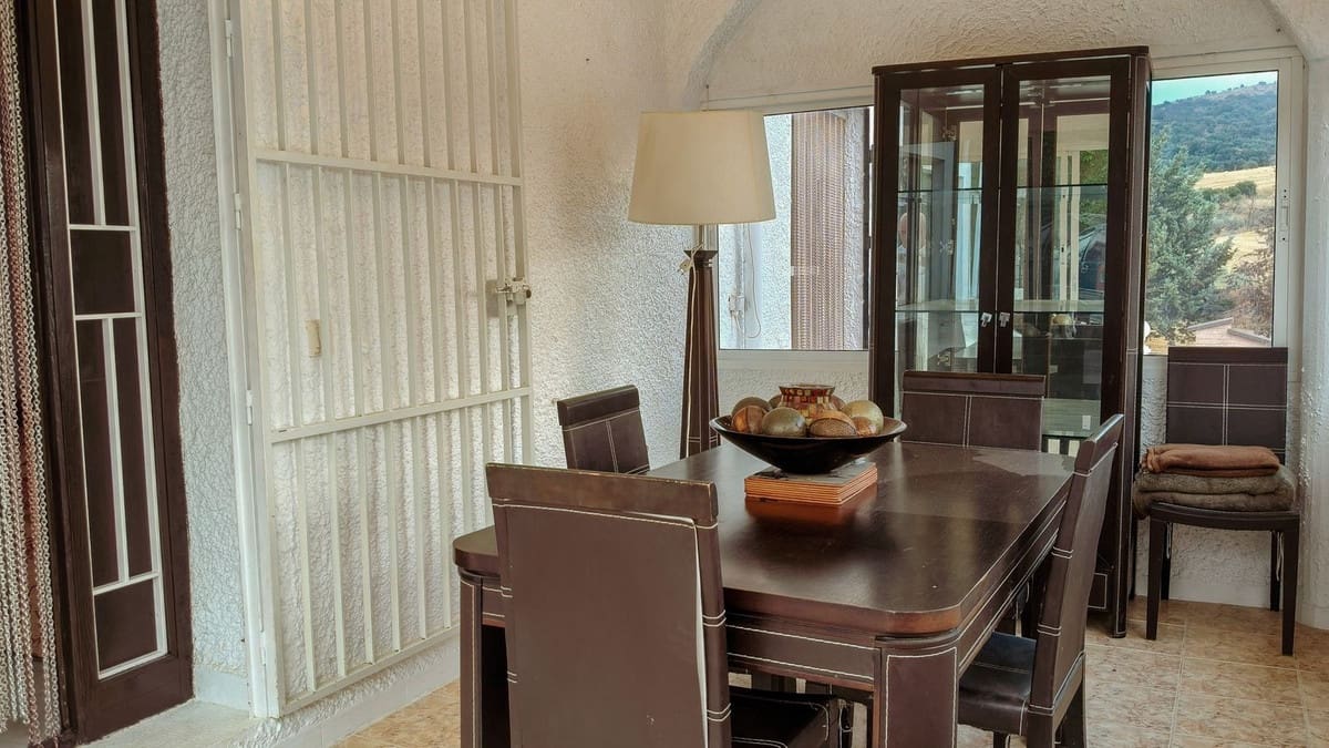 3 soverom Finca/Herregård til salgs i Almogia med svømmebasseng garasje - € 295 000 (Ref: 9263776)