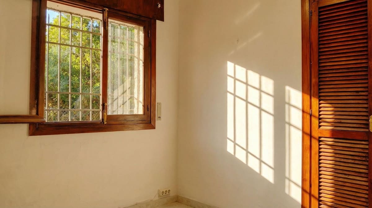 3 bedroom Finca/Country House for sale in Almogia with pool garage - € 275,000 (Ref: 9263776)