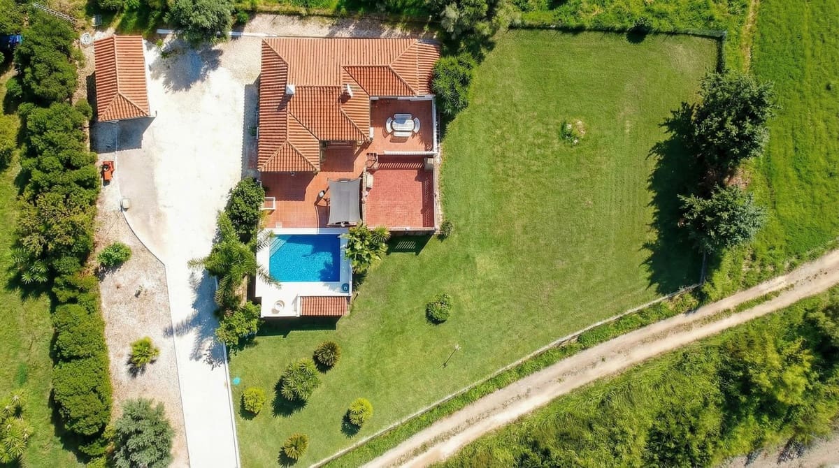 3 bedroom Finca/Country House for sale in Almogia with pool garage - € 275,000 (Ref: 9263776)