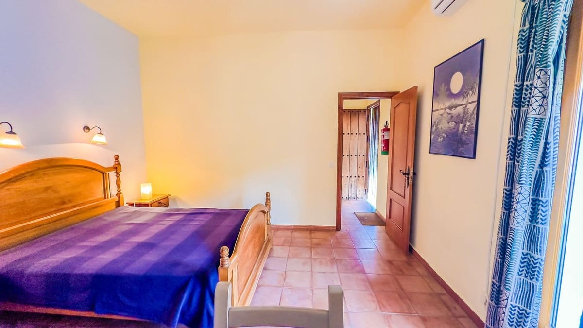 7 quarto Quinta/Casa Rural para venda em Alora com piscina garagem - 1 195 000 € (Ref: 9299065)