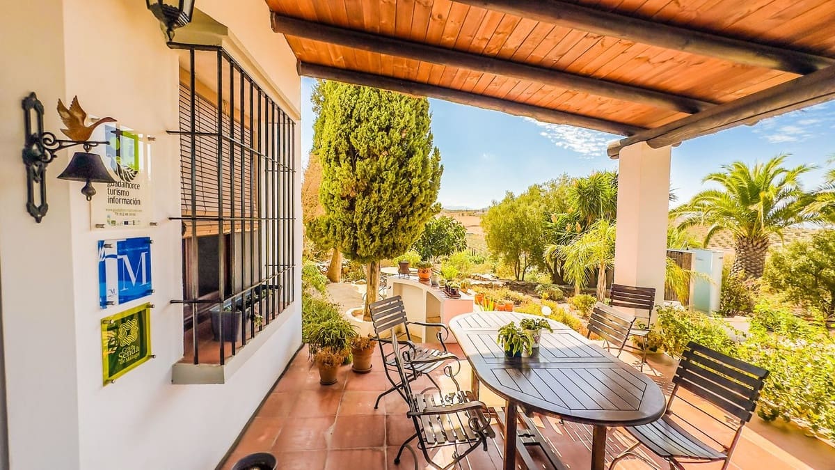 7 quarto Quinta/Casa Rural para venda em Alora com piscina garagem - 1 195 000 € (Ref: 9299065)