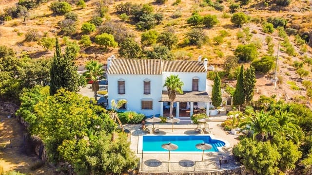 7 soverom Finca/Herregård til salgs i Alora med svømmebasseng garasje - € 1 195 000 (Ref: 9299065)