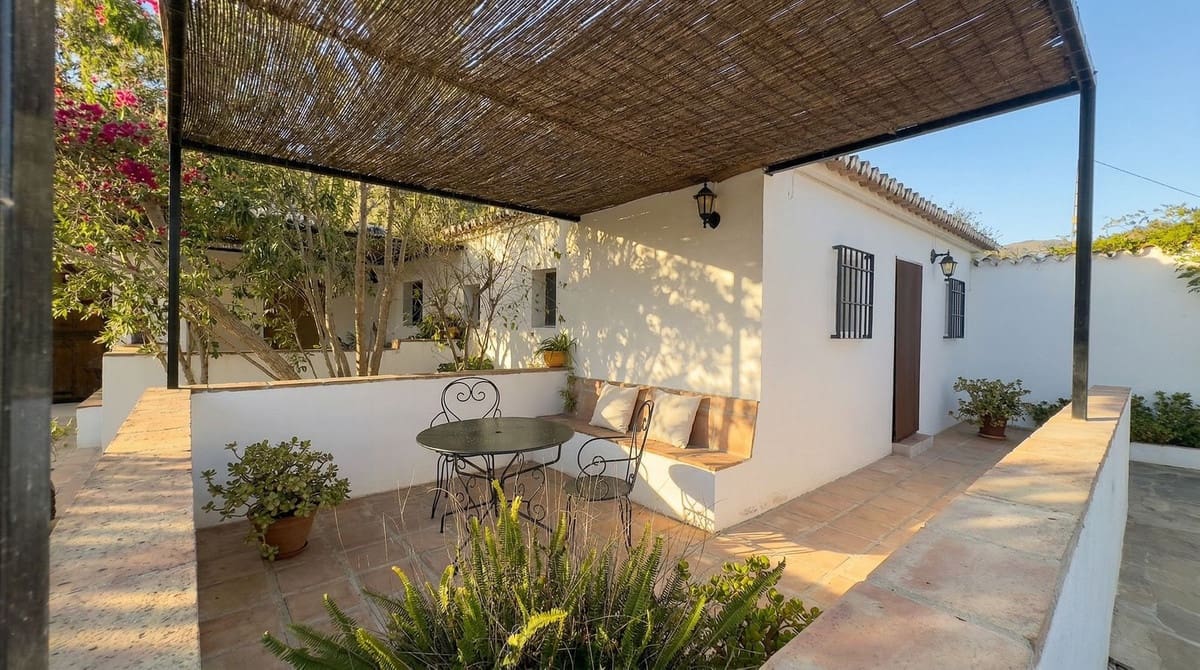 7 bedroom Finca/Country House for sale in Alora with pool garage - € 1,195,000 (Ref: 9299065)