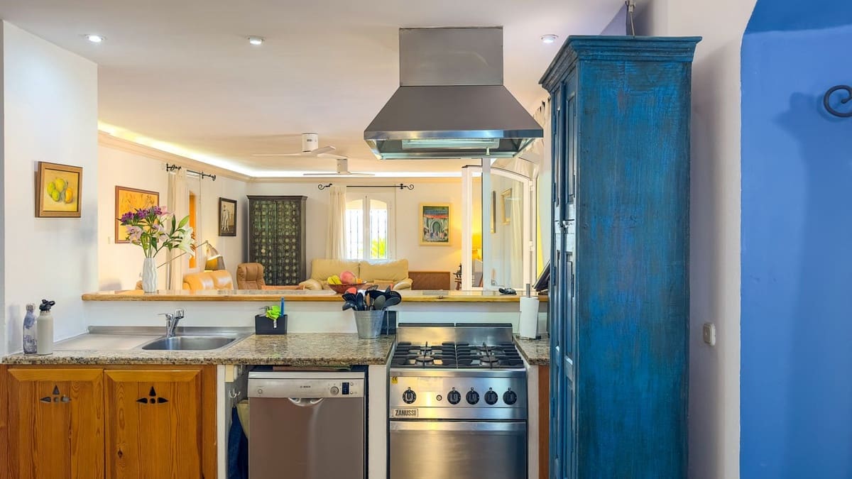 4 chambre Villa/Maison à vendre à Alhaurin de la Torre avec piscine - 1 675 000 € (Ref: 9336968)