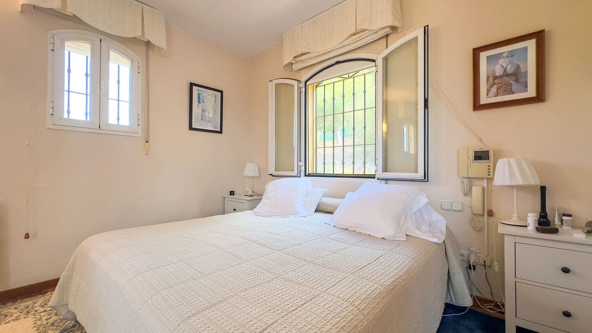 4 chambre Villa/Maison à vendre à Alhaurin de la Torre avec piscine - 1 675 000 € (Ref: 9336968)