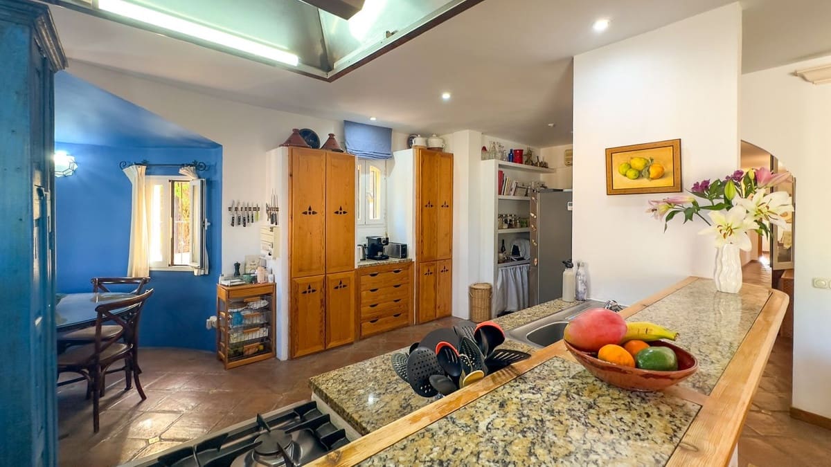 4 chambre Villa/Maison à vendre à Alhaurin de la Torre avec piscine - 1 675 000 € (Ref: 9336968)