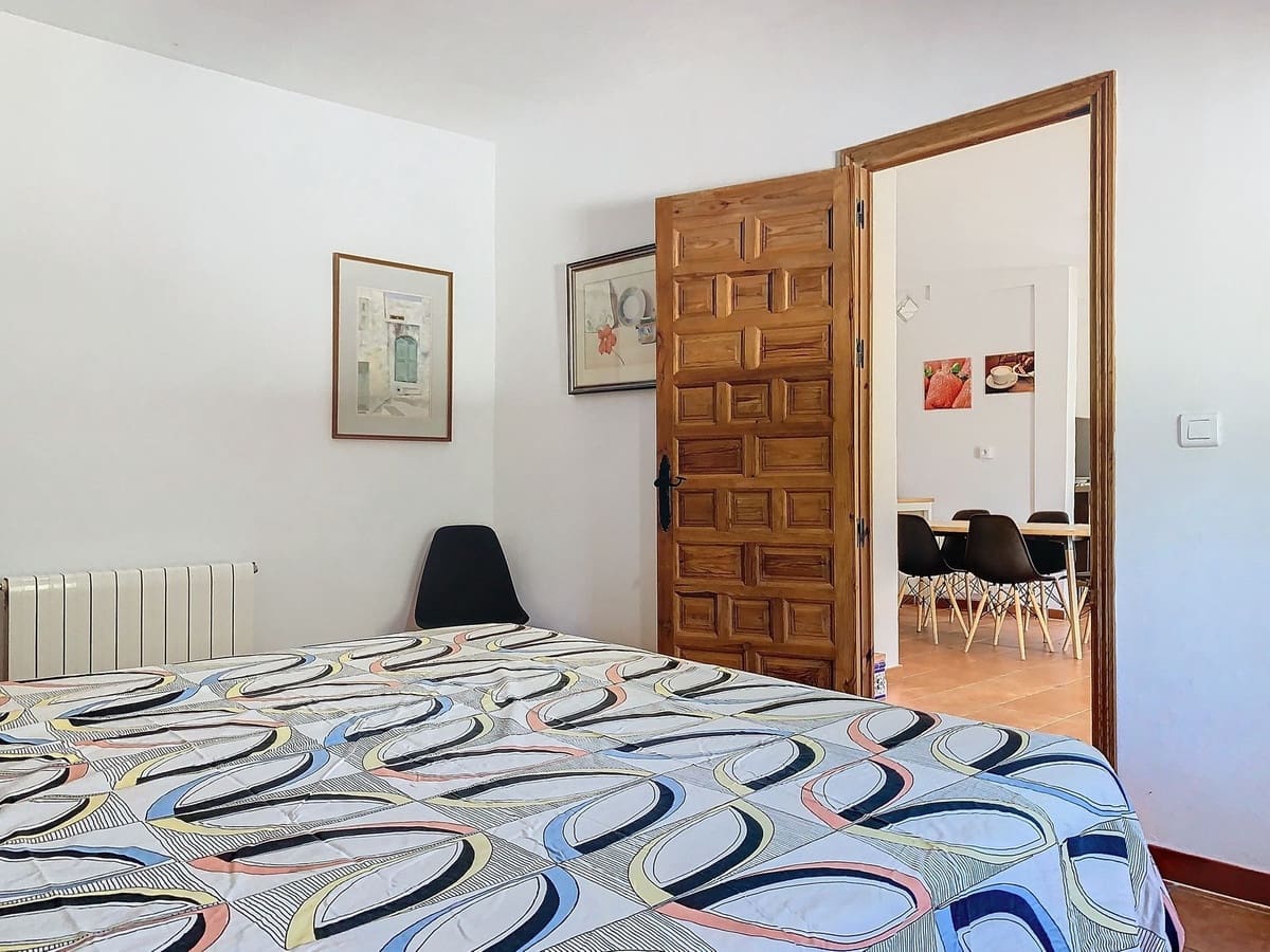 4 sypialnia Finka/Dom wiejski na sprzedaż w Comares z basenem garażem - 249 000 € (Ref: 9363272)