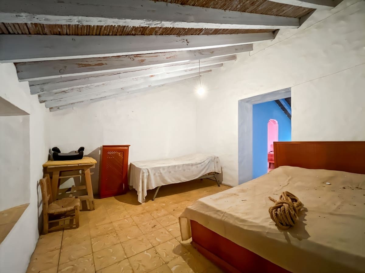 5 chambre Finca/Maison de Campagne à vendre à Comares avec garage - 194 500 € (Ref: 9363273)