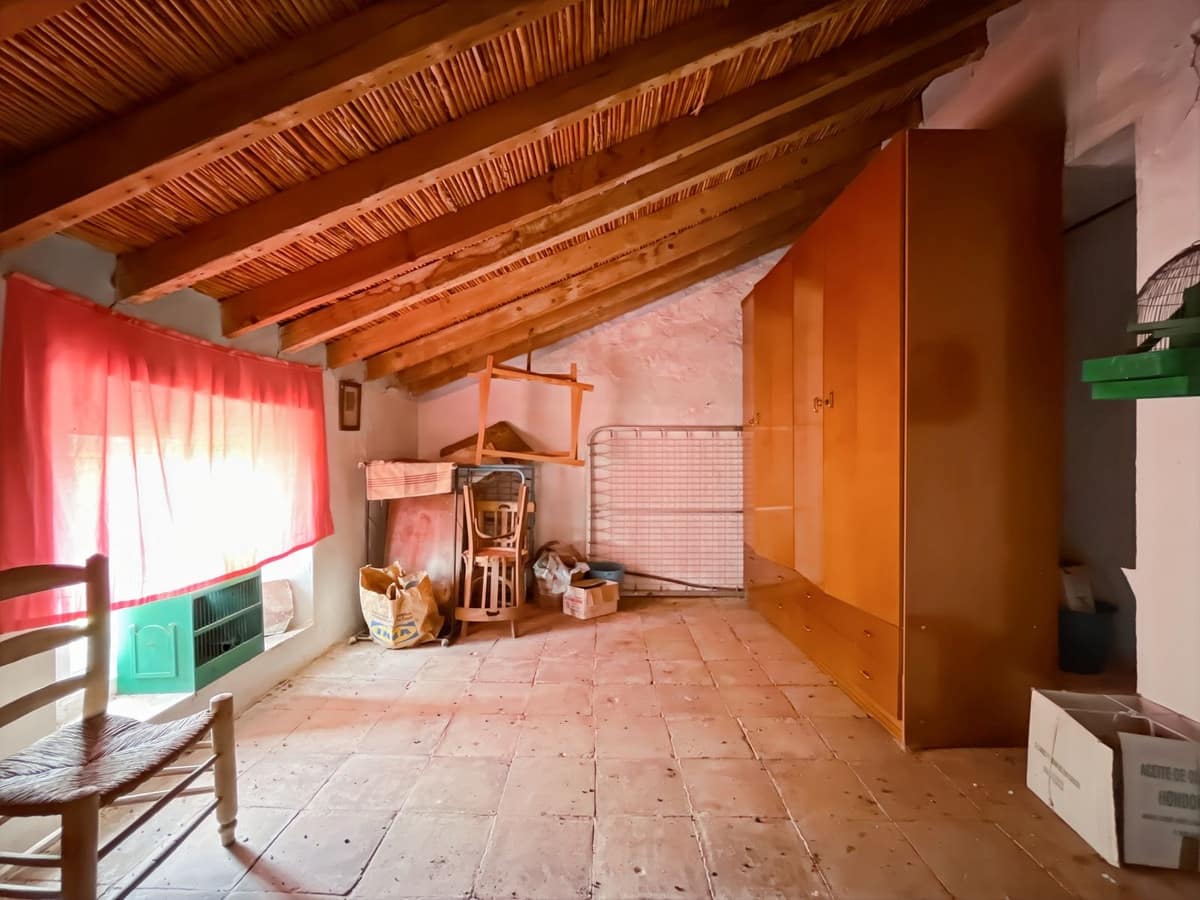 5 chambre Finca/Maison de Campagne à vendre à Comares avec garage - 194 500 € (Ref: 9363273)