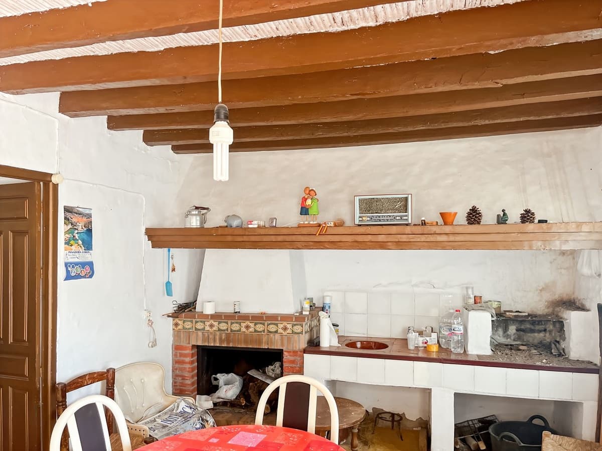 5 chambre Finca/Maison de Campagne à vendre à Comares avec garage - 194 500 € (Ref: 9363273)