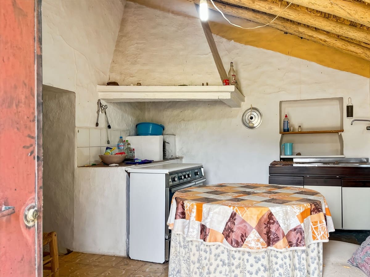 5 chambre Finca/Maison de Campagne à vendre à Comares avec garage - 194 500 € (Ref: 9363273)