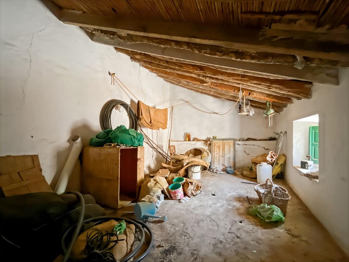 5 Zimmer Finca/Landgut zu verkaufen in Comares mit Garage - 184.000 € (Ref: 9363273)