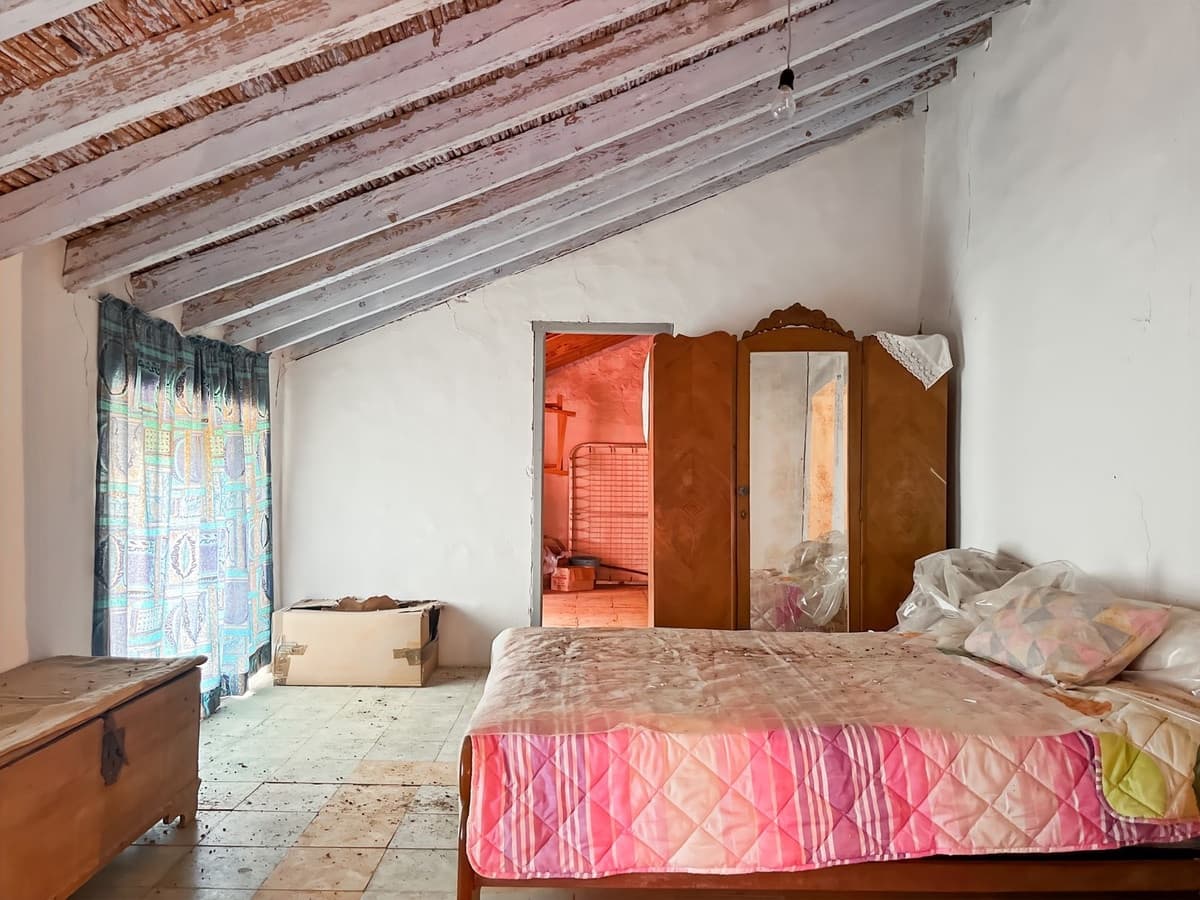 5 Zimmer Finca/Landgut zu verkaufen in Comares mit Garage - 184.000 € (Ref: 9363273)