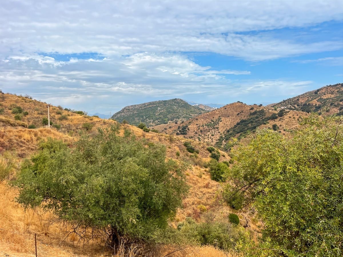 5 Zimmer Finca/Landgut zu verkaufen in Comares mit Garage - 184.000 € (Ref: 9363273)