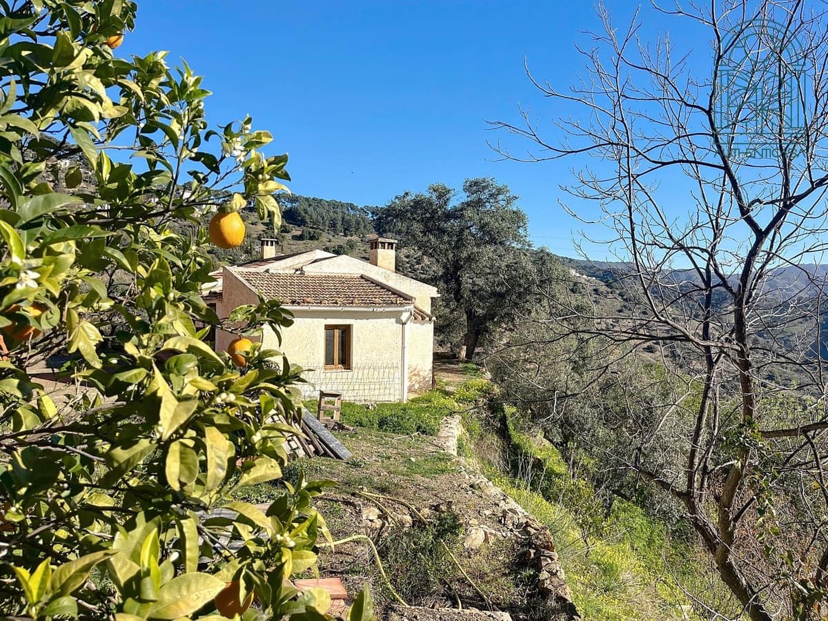 3 soveværelse Finca/Landehus til salg i Comares med garage - € 185.000 (Ref: 9363274)