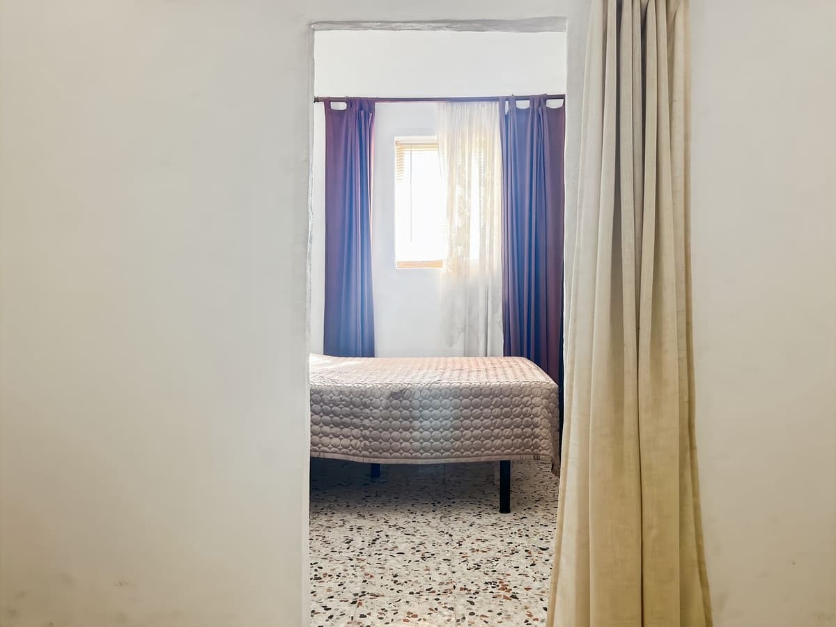 2 bedroom Semi-detached Villa for sale in Comares with garage - € 98,500 (Ref: 9363275)