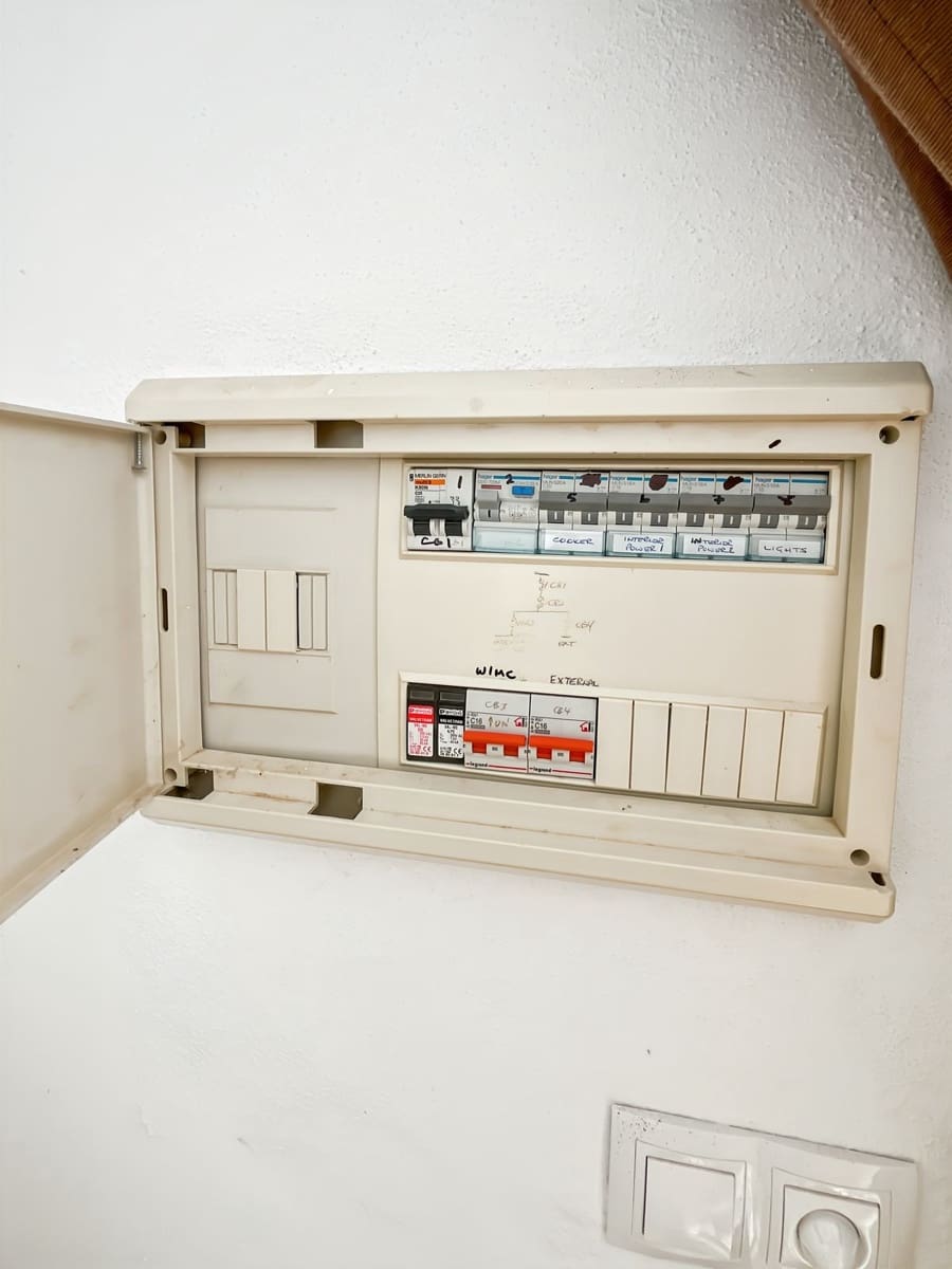 2 quarto Moradia Geminada para venda em Comares com garagem - 98 500 € (Ref: 9363275)