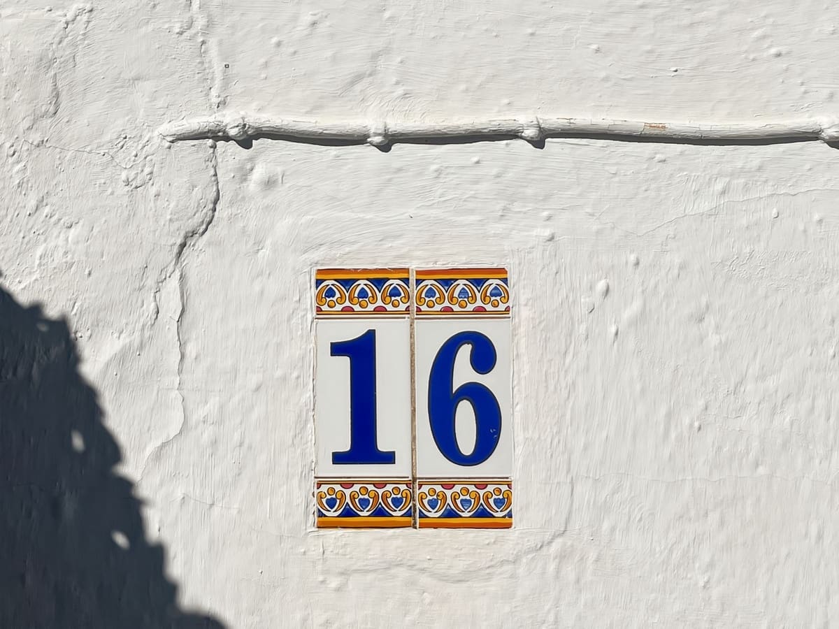 2 quarto Moradia Geminada para venda em Comares com garagem - 98 500 € (Ref: 9363275)