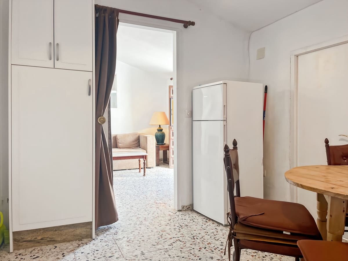 2 quarto Moradia Geminada para venda em Comares com garagem - 98 500 € (Ref: 9363275)