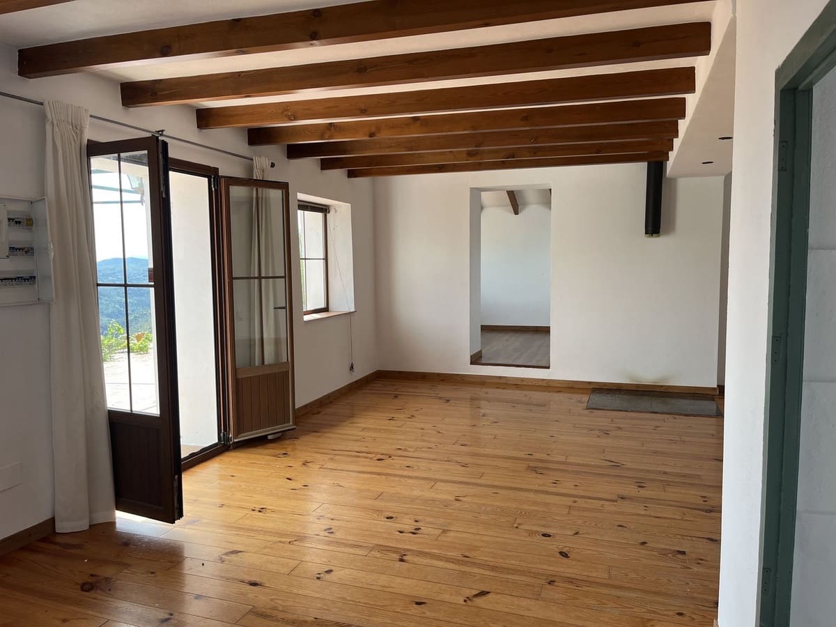 4 quarto Quinta/Casa Rural para venda em Almogia com garagem - 299 000 € (Ref: 9363385)