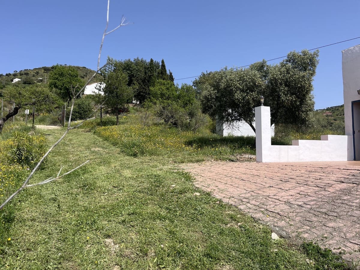 4 quarto Quinta/Casa Rural para venda em Almogia com garagem - 299 000 € (Ref: 9363385)