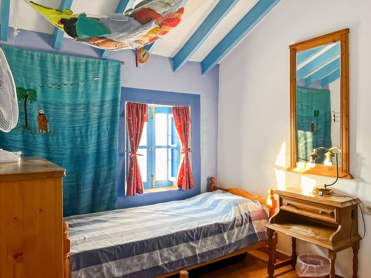 Pareado de 6 habitaciones en Comares en venta con garaje - 324.500 € (Ref: 9363386)